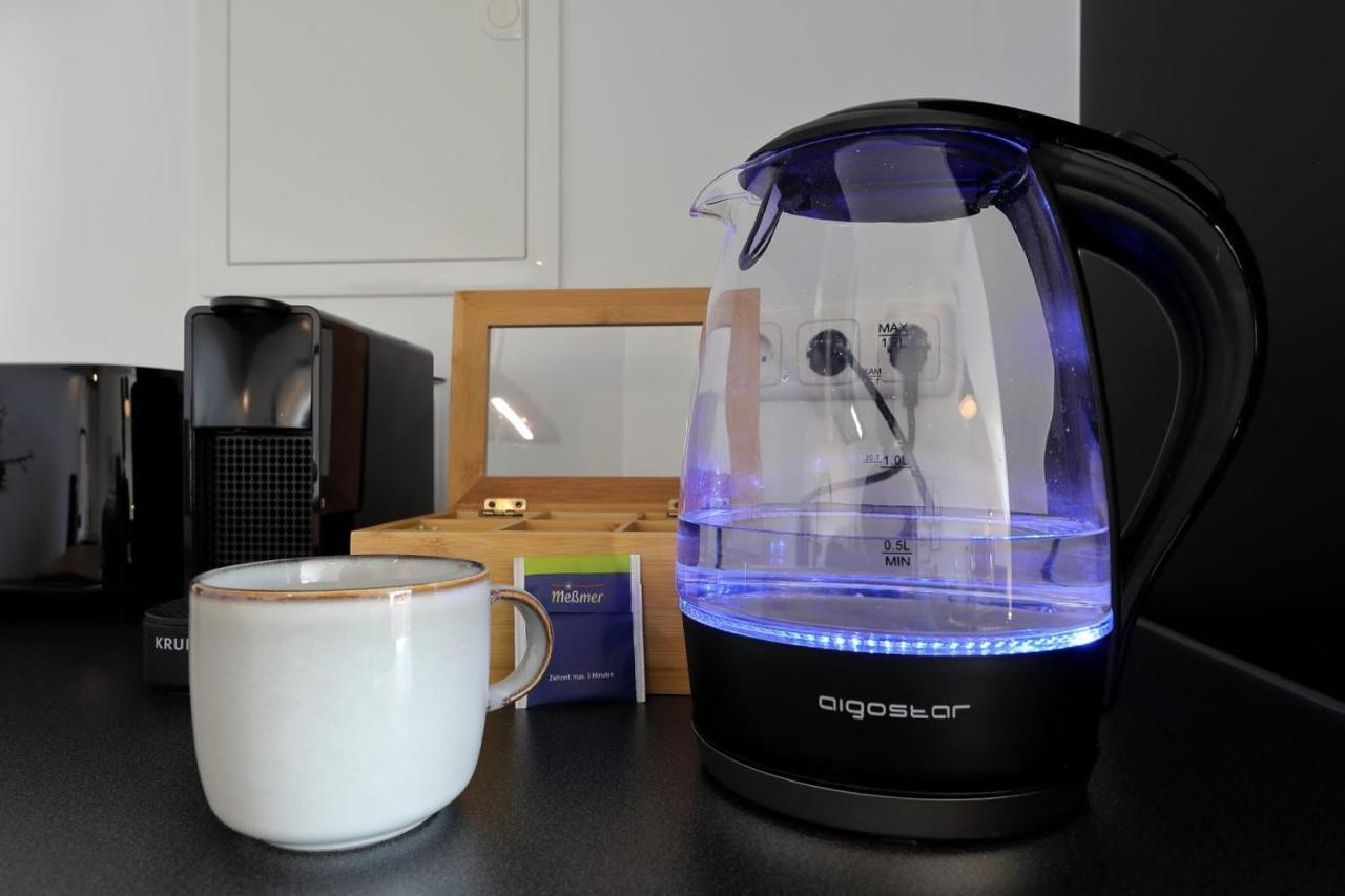 'Traveller Lodge' Grosszuegiges Apartment - 3 Bedroom 10Min To Hbf, Full Kitchen, Homeoffice, Netflix, Wifi 뒤셀도르프 외부 사진